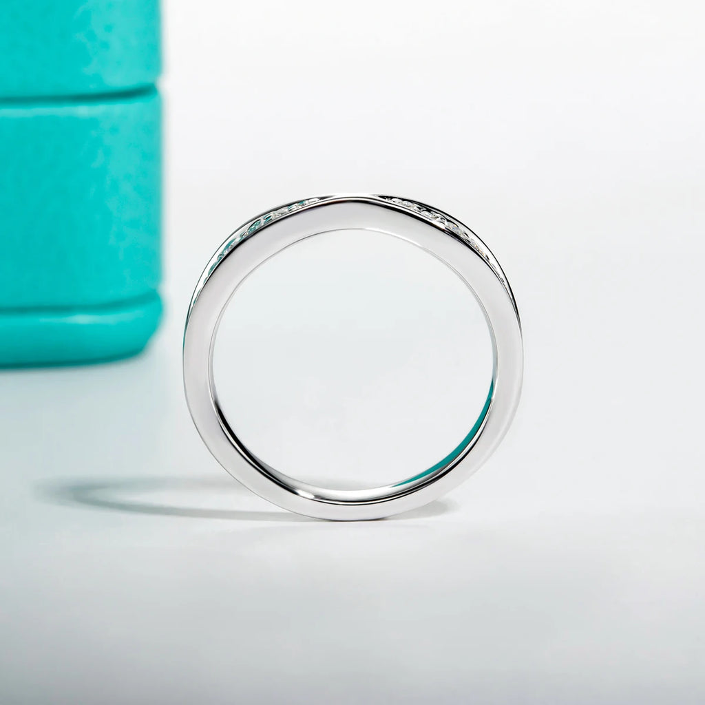 Bow Tie Moissanite Wedding Band Ring